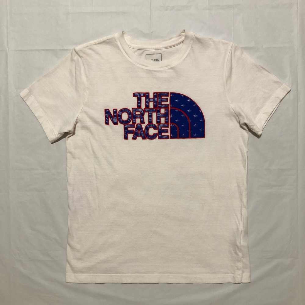 The North Face Women’s Short Sleeve USA Flag-Themed Logo Graphic White Tee S